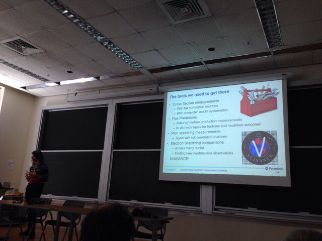 teppeikatori's tweet photo. Dr Debbie Harris @Fermilab give Experiment summary talk. We have tools to understand #nuxsec #NuInt17 Day 6 @FieldsInstitute @MINERvAexpt https://t.co/V2G8o6UWoP