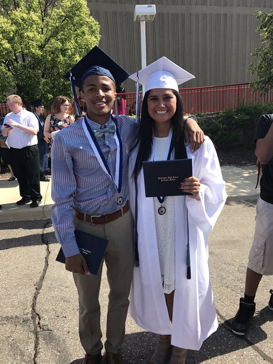 gianaloverdii's tweet photo. Happy birthday!😊❤️ @BigCmg___ hope you had the best day thanks for always making me laugh,can't wait to give you your gift😂 #yeacraig #pcbro https://t.co/USqFNIErr1