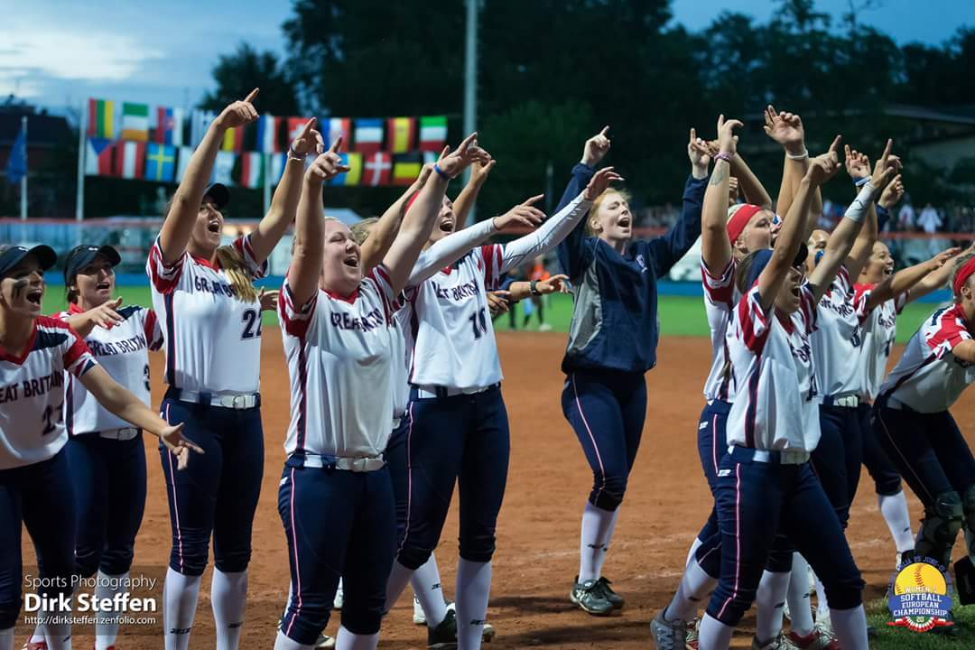 Will_Lintern's tweet photo. GB Win!!! GB Softball guaranteed a medal &amp; a place at the 2018 World Champs. Superb effort from all the players and staff #BritishSofball https://t.co/N4uiyq8InG