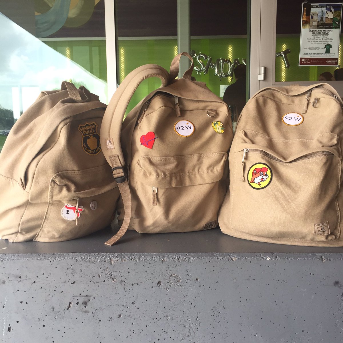 ninetytwowest's tweet photo. Packed up our bags and wrapped up #smdaylft! Thank you all for coming out! https://t.co/0kb5abnaNG