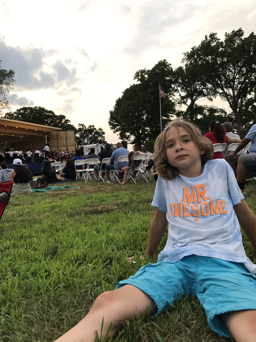 radiuscampus's tweet photo. @BranchBrookNJ in #NewarkNJ with @NJSymphony and #MyMrAwesome #NJSOPhotoContest https://t.co/qI2oVjmvsP