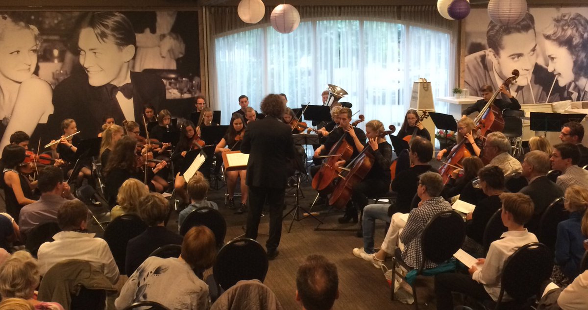 bborkest's tweet photo. JO in concert te @VillaFlora_  kom ook naar ze luisteren tijdens @HDVLisse  openingsconcert feestweek Lisse 21 september https://t.co/C8bRnrJdoH