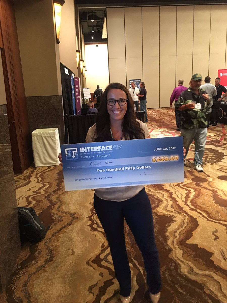 ConcentricCorp's tweet photo. And the Interface Passport Lunch Prize winner is...our AZ Biz Dev Manager, @ShelBell00! #aztechcouncil #interface2017 https://t.co/M3TSNNcQQ2