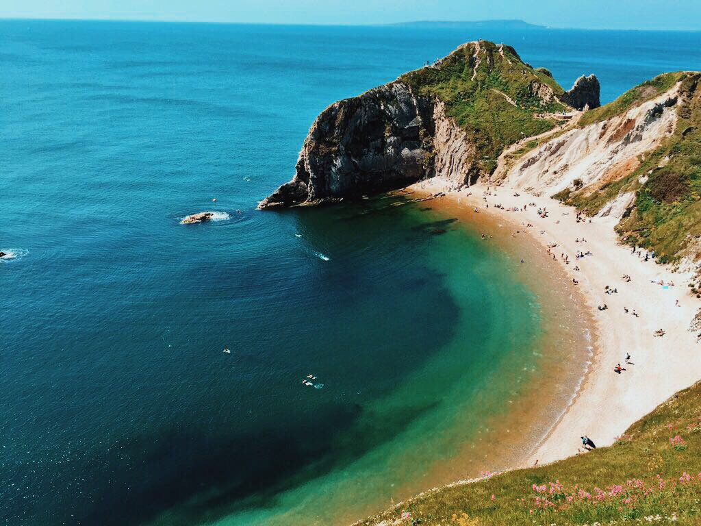 2MenAboutTravel's tweet image. What&apos;s not to love? #camping #gocation #goroadtrip #2MenEUTour