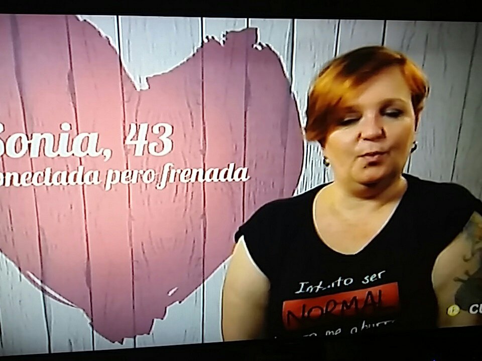 Iriomenelalma's tweet photo. #FirstDates369 Estoy viendo a mi @loca_mono. Muero de amorrr. https://t.co/OSrClmLsWi