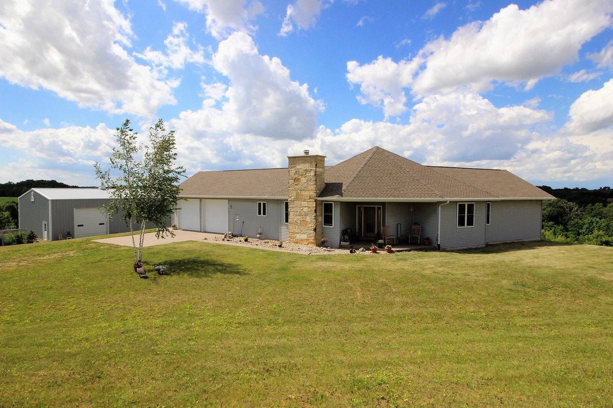 East Iowa Realty (eastiowarealty) Twitter