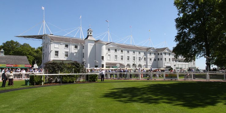 pigeon_island's tweet image. Absolutely delighted to announce NEW link with beautiful @HamiltonParkRC who will be supporting #PigeonSwoop4 from Tuesday with BADGES PRIZE