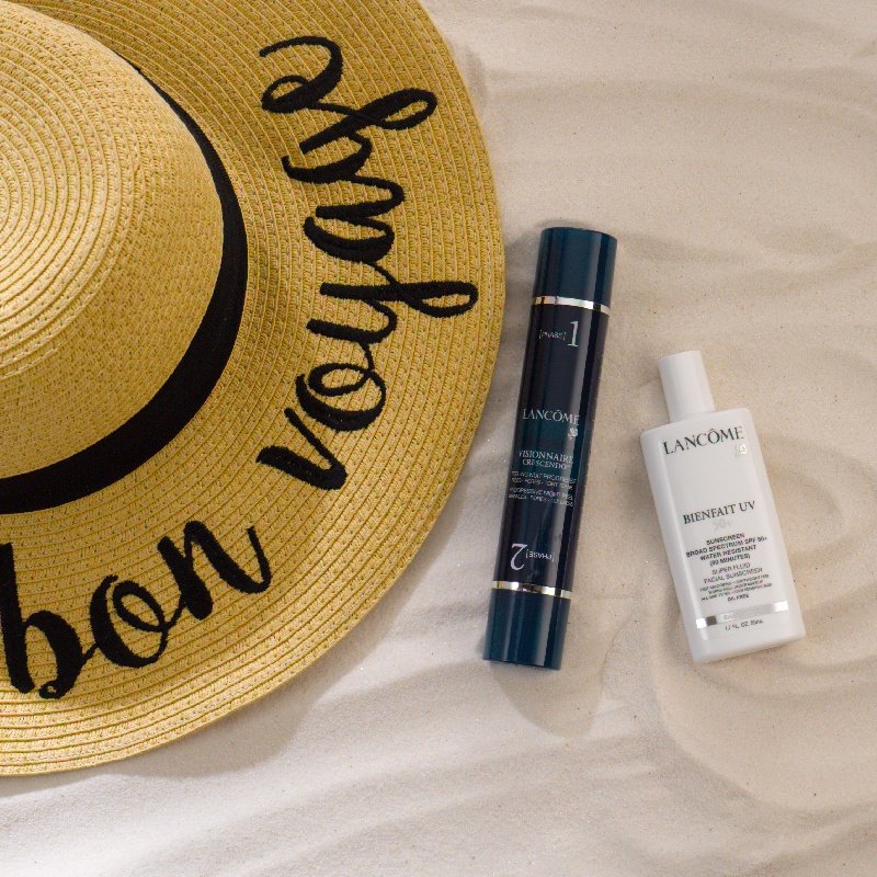 LancomeUSA's tweet photo. Wishing everyone a happy and safe holiday weekend! 🌊
https://t.co/SOE2N36fg9 https://t.co/16Hkoa54MG