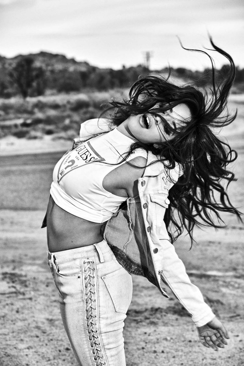 GUESS's tweet photo. Who's ready to see the rest of the #GUESSJeans Fall '17 Campaign featuring @Camila_Cabello? 💋💋💋 #LoveGUESS https://t.co/vNRQWiL7UG