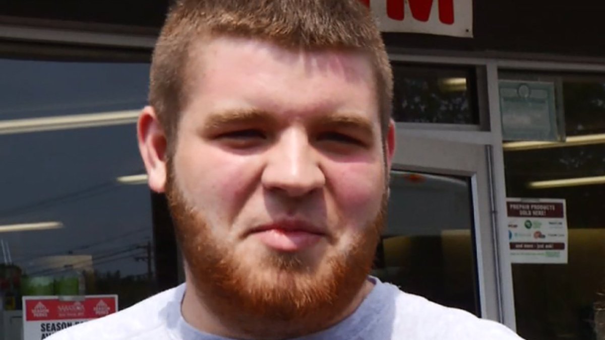 Man who needed air in car tires, bought lottery ticket wins $1M bit.ly/2ut3COB https://t.co/ZjSc6MKhMB