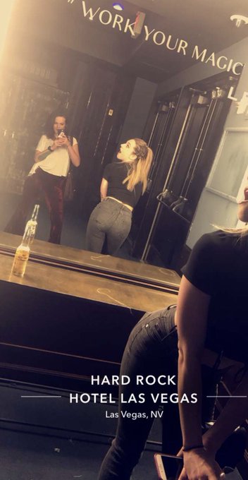 Working it 😂 https://t.co/lGAa8TFgRT<a href="/tag/onmfc"class="tags"><span>#onmfc</span></a>