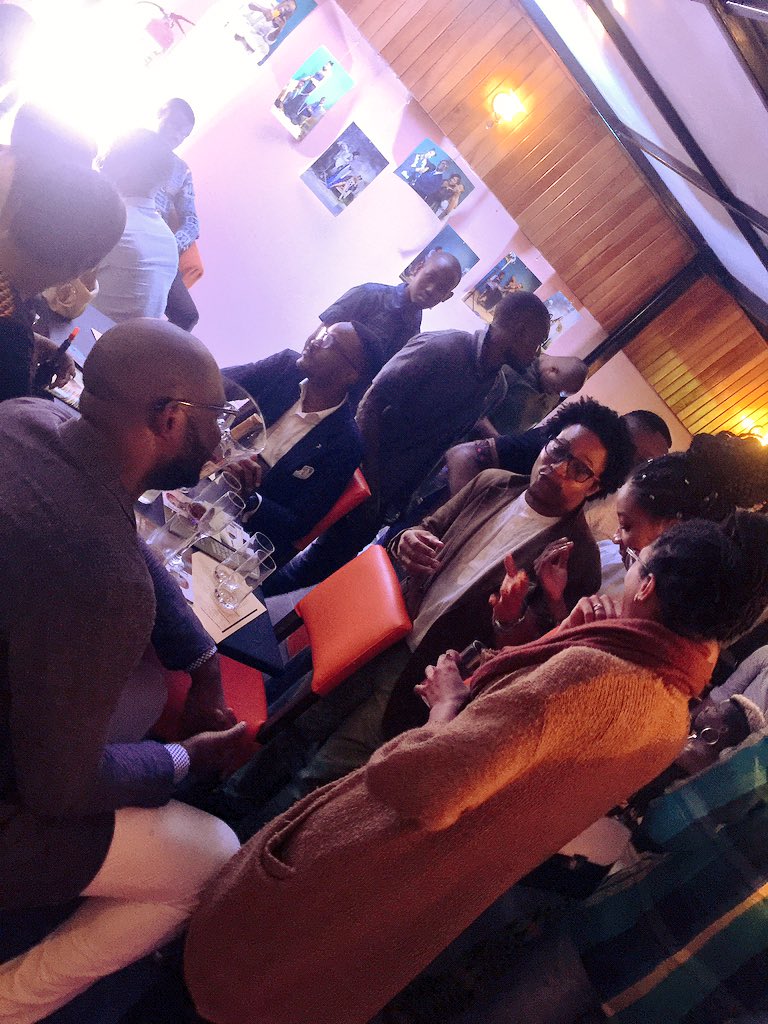 Douala_CKoment's tweet photo. #CKAFTERWORK ! https://t.co/T67abe8ADX
