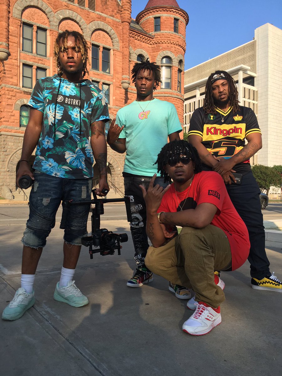 HFAPMusic's tweet photo. Need dope visuals hit up @FrescoFilmz #DopeAzFuckCommittee https://t.co/RxZJi62VYO