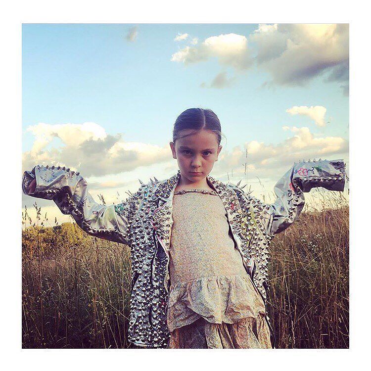 JuniorStyleLDN's tweet photo. Oversized & Studs๐๐ผ๐ซ
.
.
#Repost @amandampratt
ใปใปใป
Heavy metal 2 #patriciafields #outtake https://t.co/9BS915h4Eb https://t.co/DSsFqlYyHw