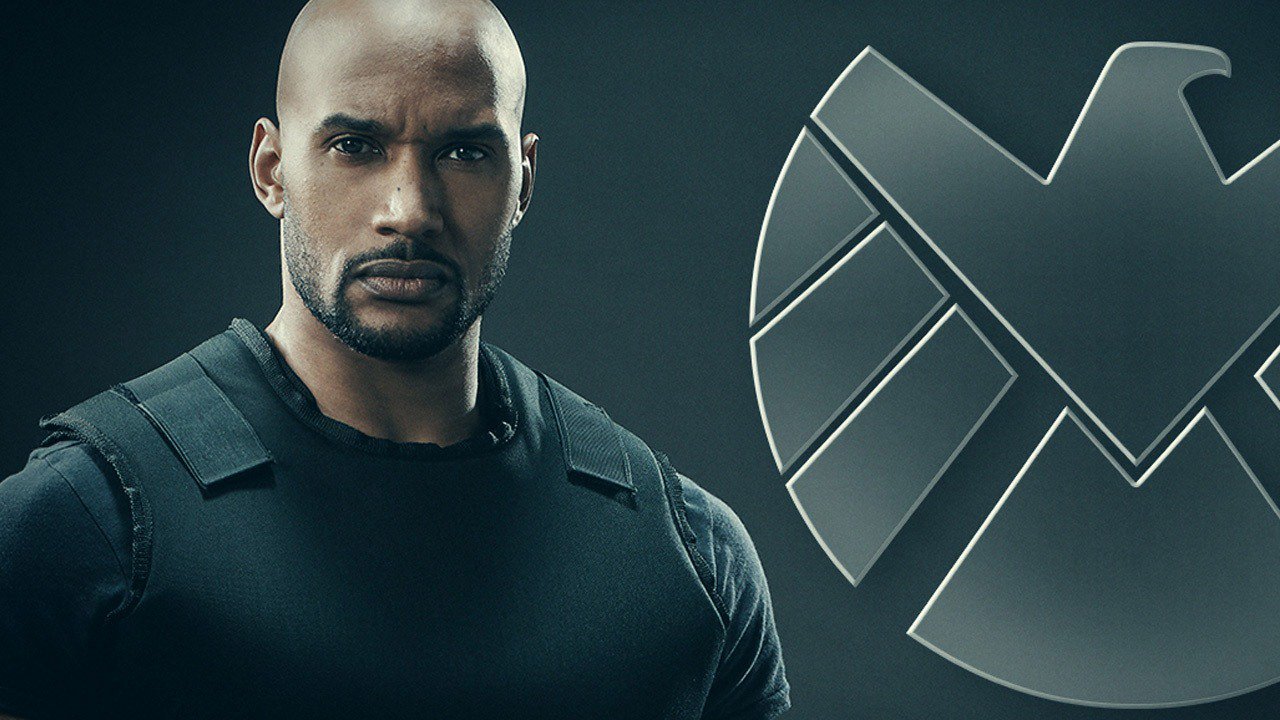 Happy Birthday Henry Simmons! 