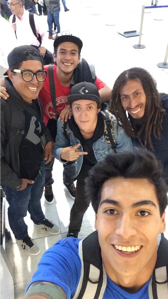 El equipo CONS ya está en camino al #BigPoolDay en Brasil.
Nelson G. @maima @killerwhalesk8 @freddy_carrera @ReSkate
#ConverseCONS https://t.co/mm4uwFDHWk
