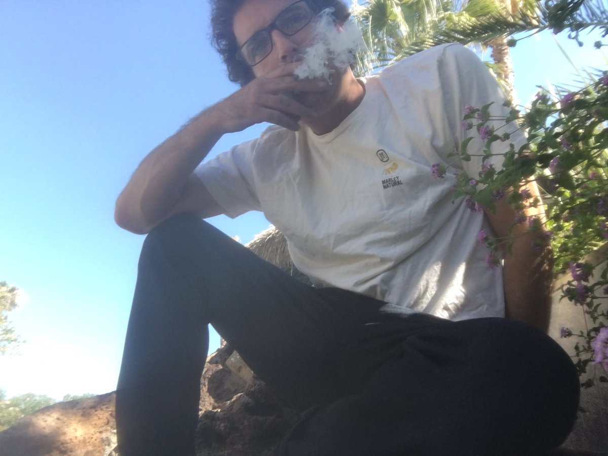 ShaneSchleger's tweet photo. Happy 4:20 Las Vegas, on the last day before cannabis becomes recreationally available in Nevada. #MidnightRavers https://t.co/qMESVwlr6U