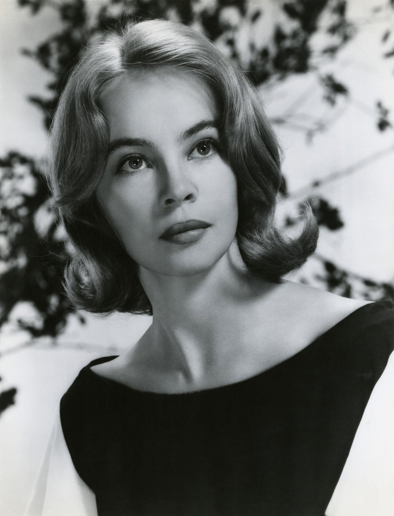 Happy Birthday, Leslie Caron! Born 1 July 1931 in Boulogne-sur-Seine, France 