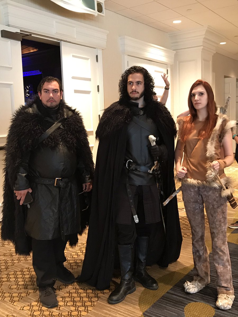 XRainbowChaserX's tweet image. FunTimes at #ConOfThrones2017 !!! ⚔️🛡⚔️