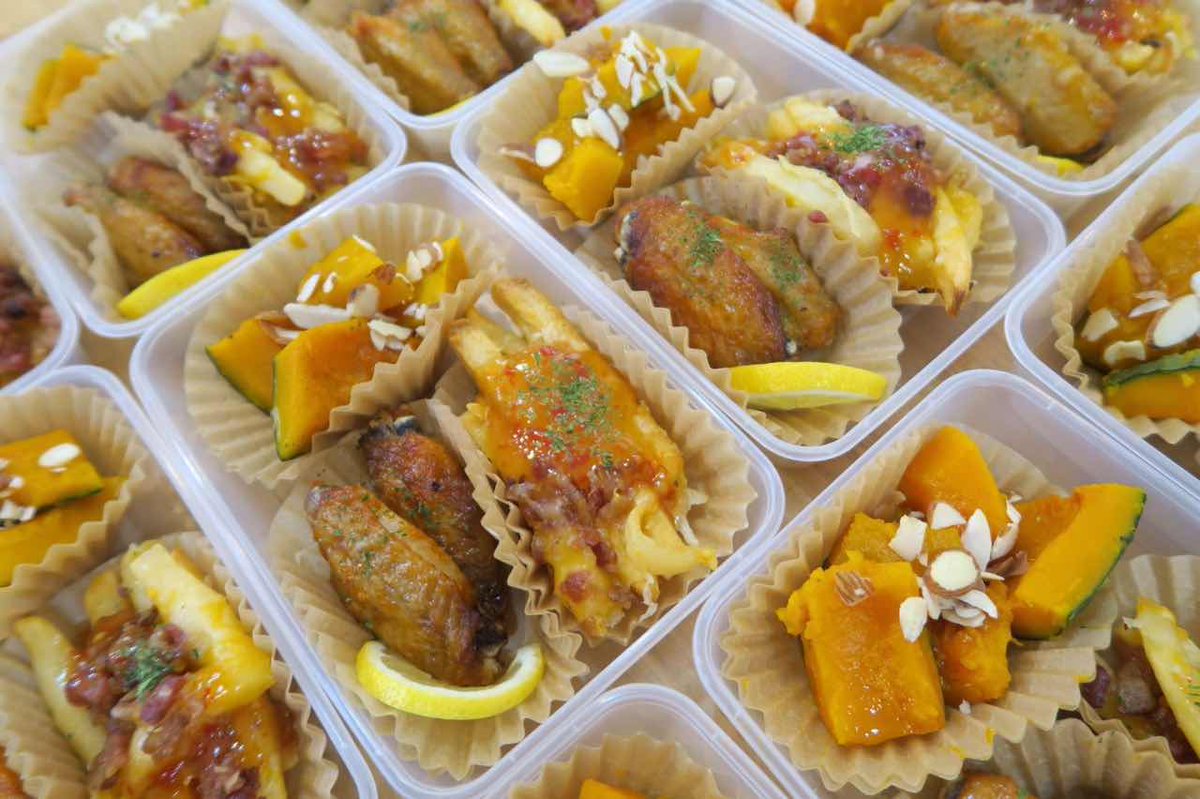 Hongin_HK's tweet image. #블루레드중국팬연합 #UnitC
🍱170701 소년24 도시락 서포트🍱
Our first lunchbox support for HongIn❤
홍인아 맛있게 먹고😋오늘 공연도 화이팅~😘
#소년24 #BOYS24 #김홍인 #홍인 #hongin