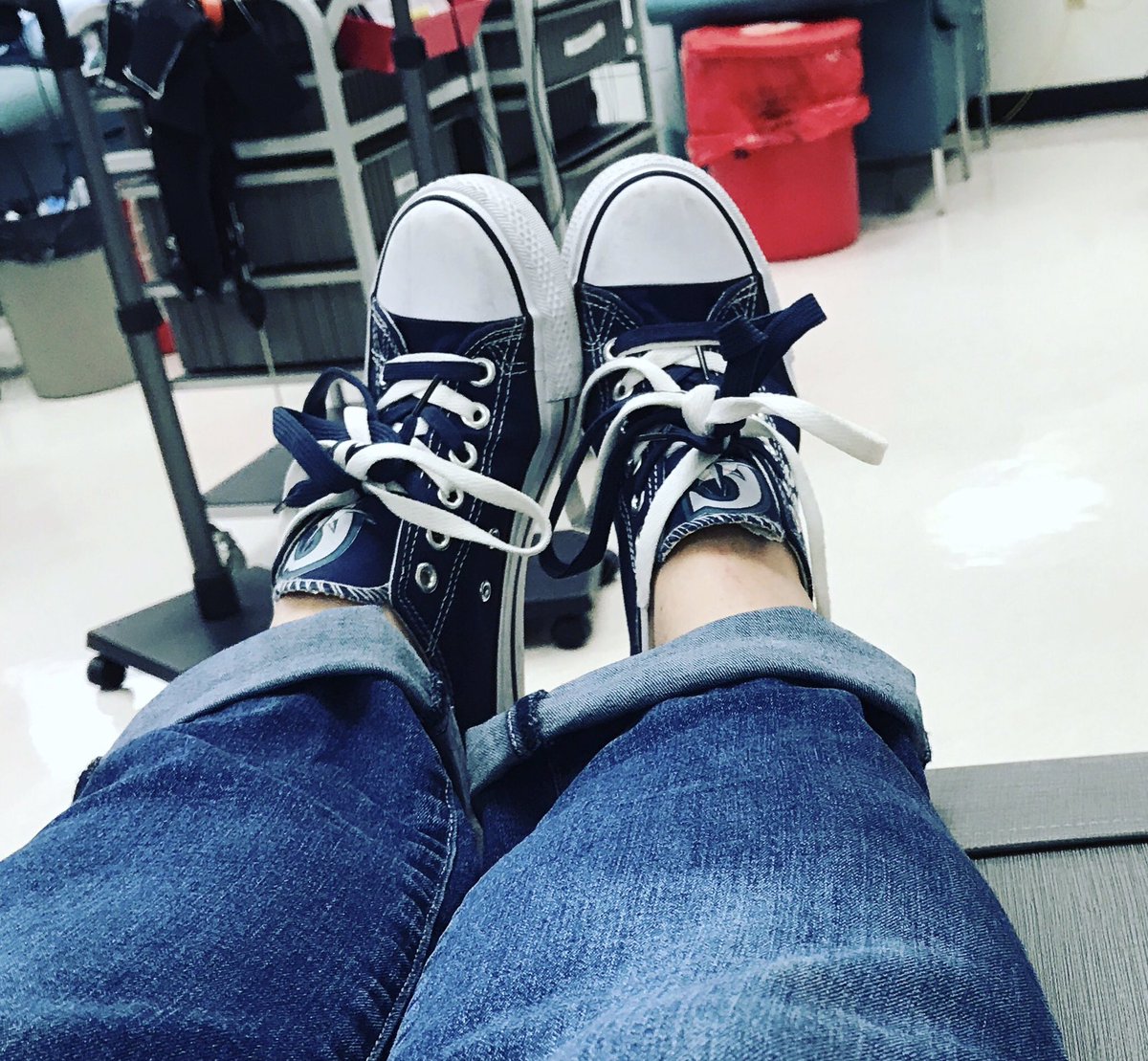 1optimist's tweet photo. Donating blood for the 4th of July weekend...
#whereiroot #marinersfan #truetotheblue #foxsports https://t.co/Kof4lwqWlg