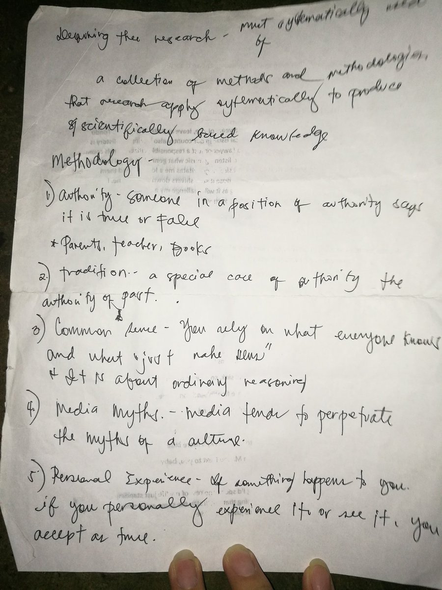 rayfrancis23's tweet image. Kabog ang notes 😂😂 cuneiform ang form of writing! Hahahahahahaha 😂😂 #PracticalResearch