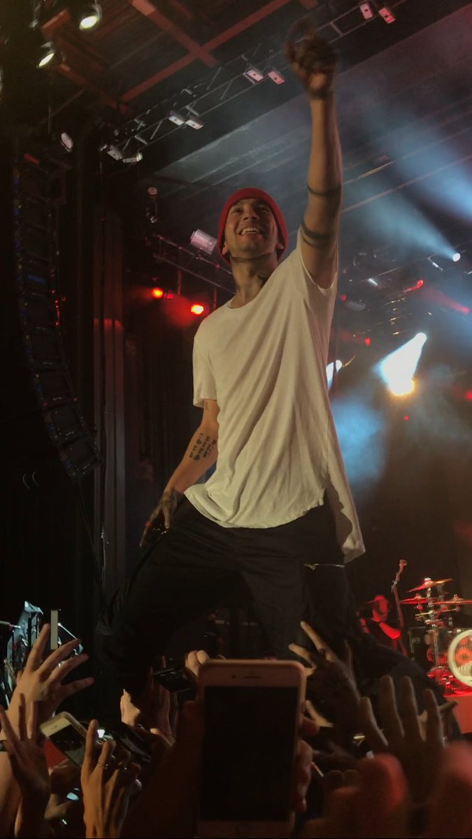 takenbysleepers's tweet photo. a couple of my favorite pictures from #tourdecolumbus. the trip from Nevada was worth it. |-/#TDCExpress #TDCNationwide #TDCSchott https://t.co/AtLh3haY33