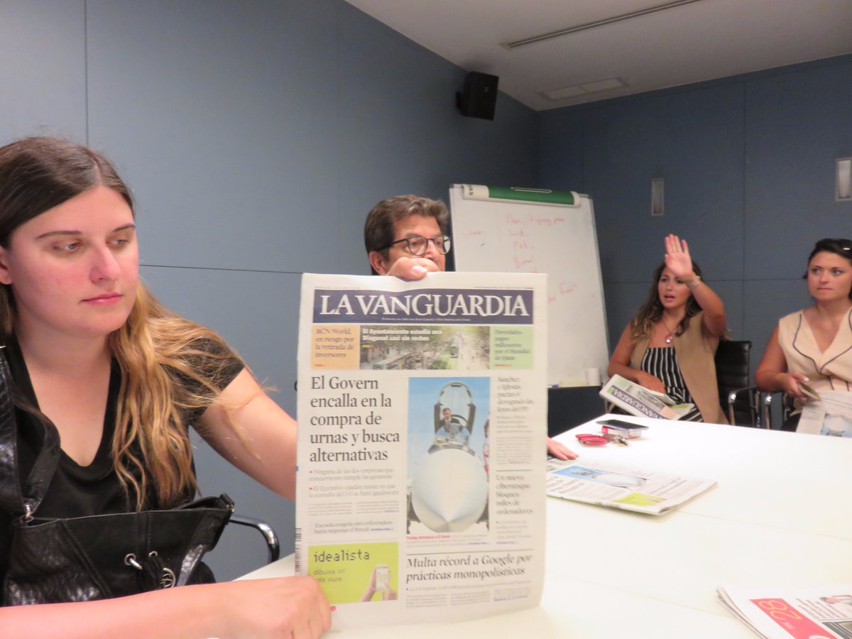 In Barcelona, we spent some time with <a href="/LaVanguardia/">La Vanguardia</a> and learned about the lasting impact of Franco and Spain's civil war #SJMCStudyAbroad 🇪🇸