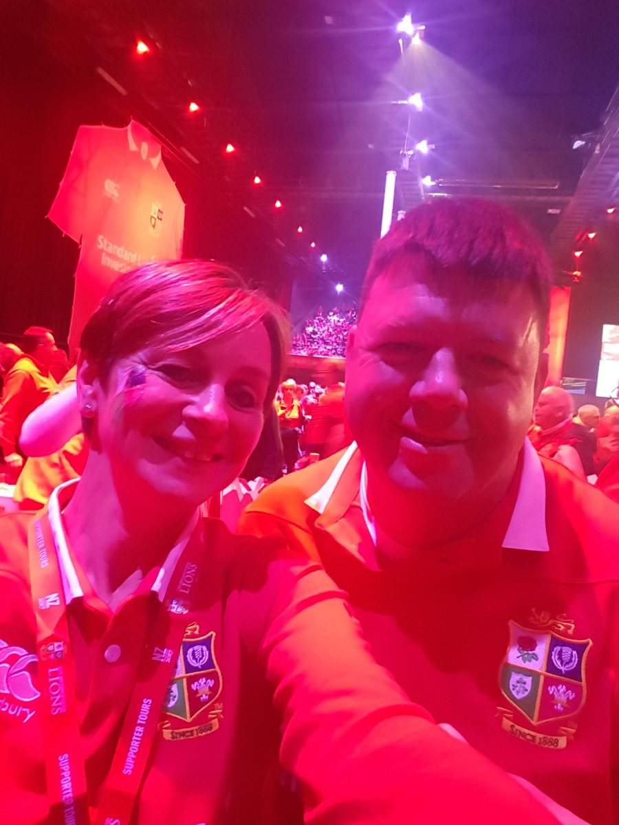 Regina McLean (FoxRegina) Twitter