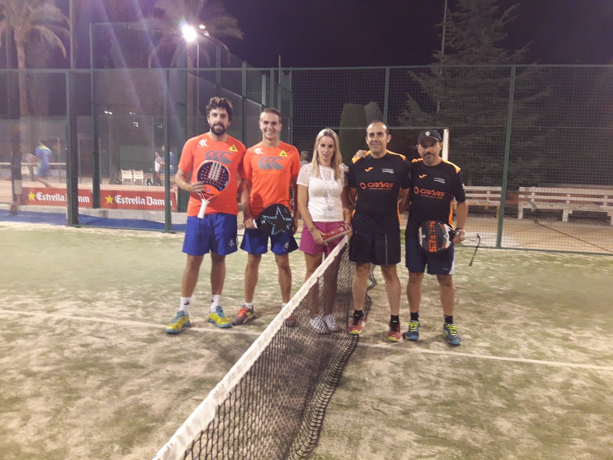 PadelPremium's tweet photo. Subcampeonato para el primer equipo masculino en la Liga Provincial @aspadeljaen . Gran temporada! Enhorabuena chicos!!! https://t.co/sGwdcCm3C6