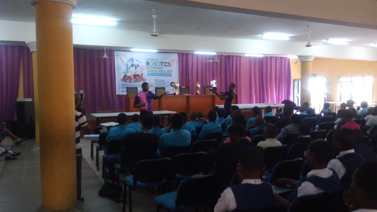 _NDLink's tweet photo. Young Star Genius, Organizers of this Nat. Competition give a brief introduction to the competing teams
#worldrobotolympiad #NDTechnology https://t.co/3VS45pRRTo
