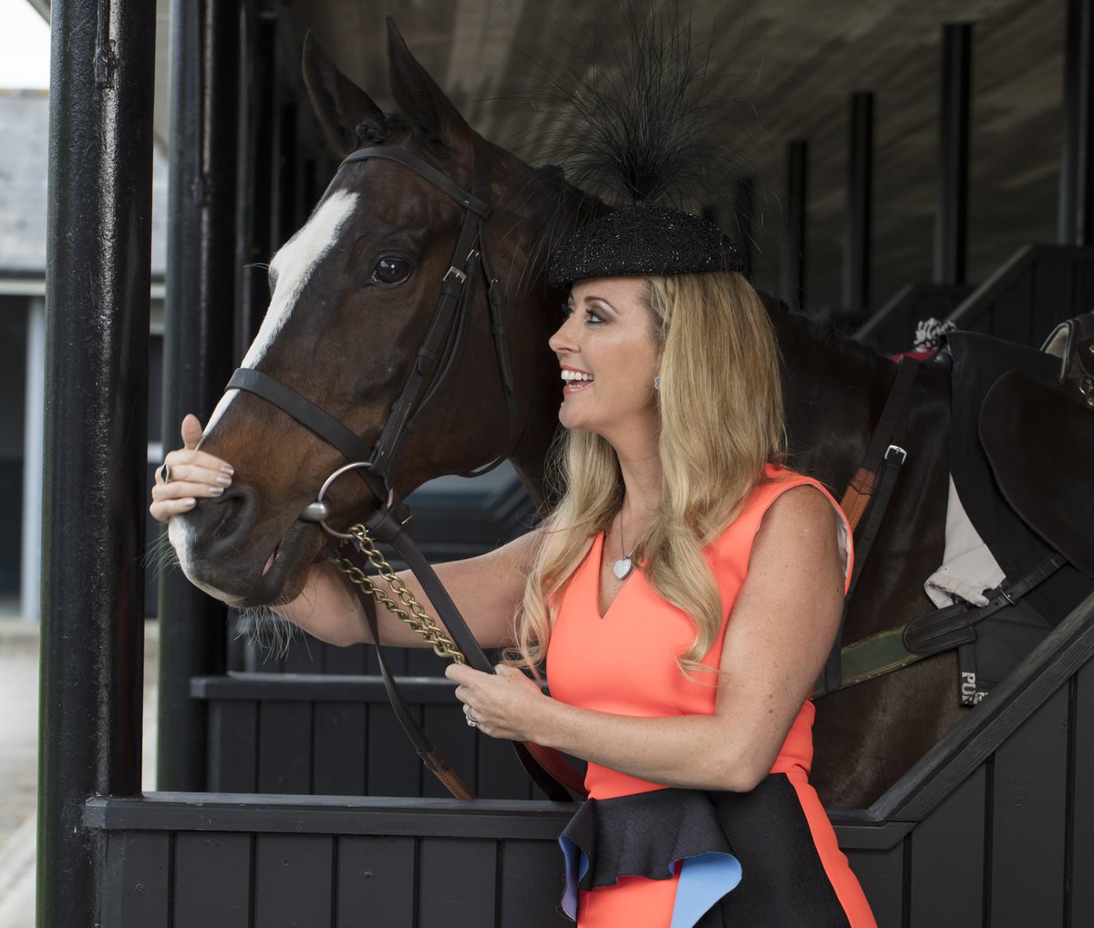 curraghrace's tweet image. Looking forward to seeing our style ambassador @mccoy_chanelle later today! Ladies be sure to dress to impress #DDFIrishDerby #BestDressed