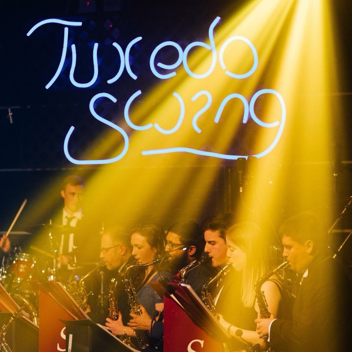 LSU Tuxedo Swing tweet media