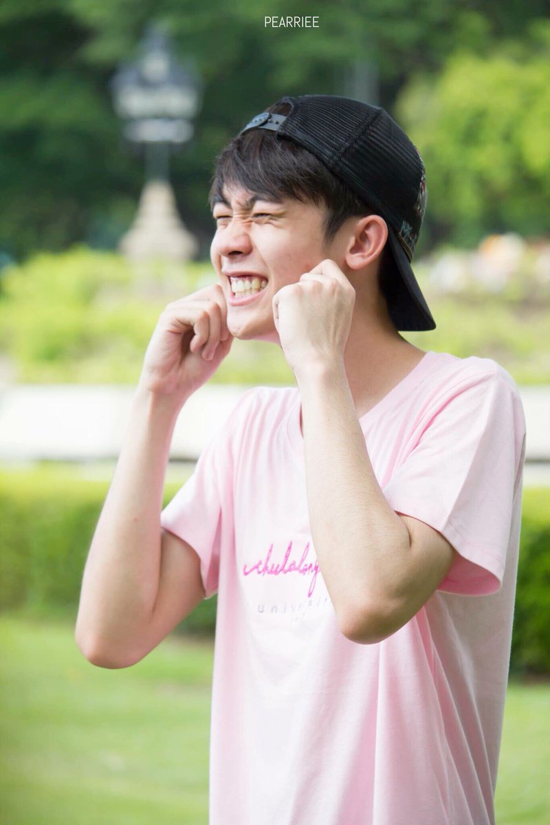 ppearriee's tweet photo. มะอิ๊วกับการดึงแก้มของเค้า☺️ @muse_np #mmmmmmmuse #แมวมิวซ์ #ChulaCuteBoy #CUFirstDate60 #conversationthailand https://t.co/UFCyBeMKDP