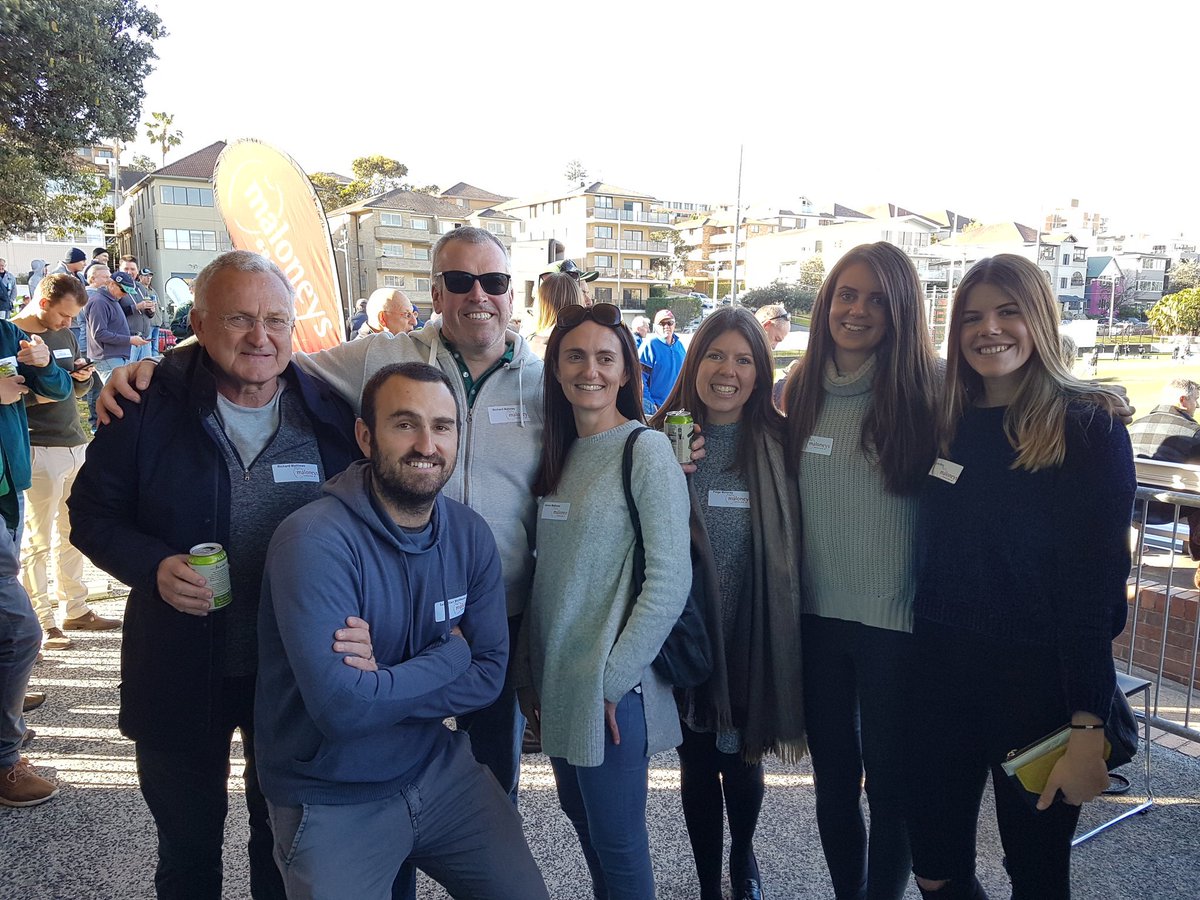 GallopingGreens's tweet photo. It's Maloney's Grocers Day at Coogee Oval - Randwick Rugby says "thank you"
#valuedsponsor
#Coogee https://t.co/M7fWPVGKQ6