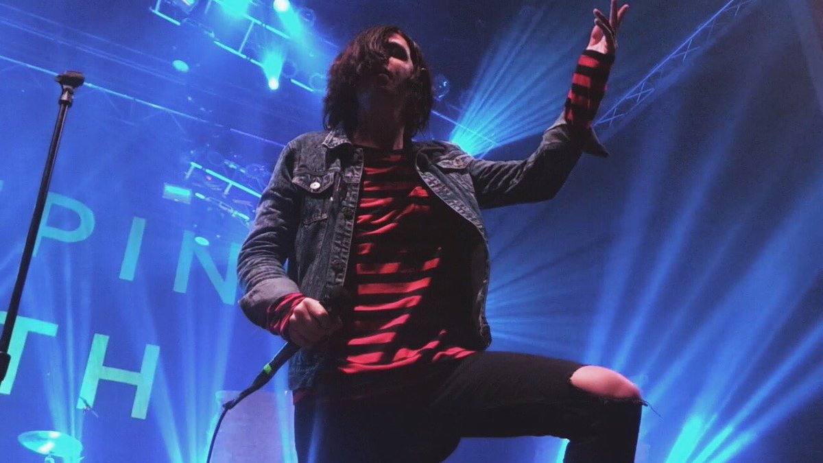 kellinstop_'s tweet photo. @Kellinquinn can you love me please https://t.co/PYXJdyRnSB