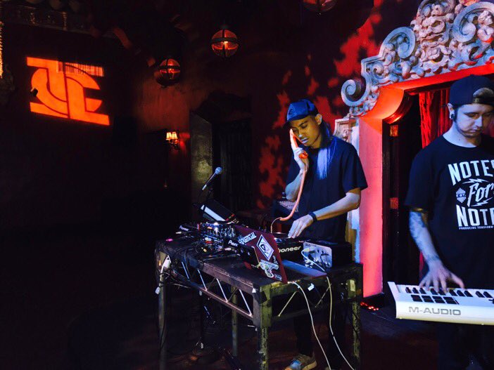 iconcollective's tweet photo. JR of @Subfate uses a 90s phone instead of headphones in the live set and it's brilliant 
#IconTakeover @BardotHWood https://t.co/Lv2TaHtP0g