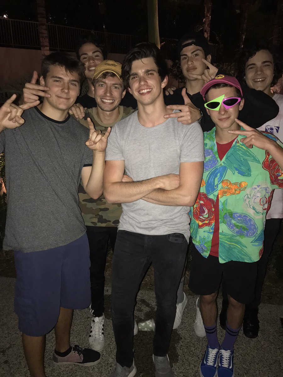 DaveTheWaundr's tweet photo. #PressPlayOC
One of our day one's @AlexErnst stopped by to say hi! https://t.co/bIwGJ06N8E