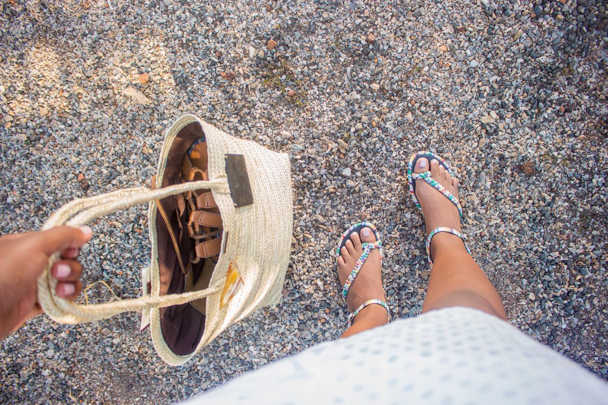 uzuriky's tweet image. The summer bags that we are obsessed about! made by women cooperatives of @songadesigns curated by our stores!😍 #madeinRwanda #madeinafrica