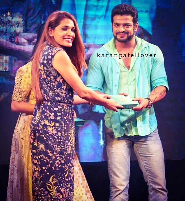 Priyadarsini_85's tweet photo. #Kp ππ
#Jaipurdiaries
#CookStudioIndia
#Karanpatel β€πβ€πβ€
@TheKaranPatel
PC : @karanpatelluver https://t.co/Z7P5kmZ7Z4