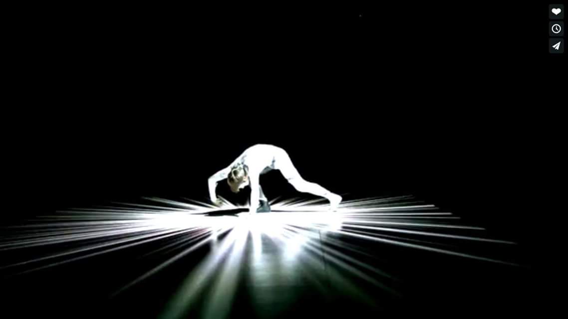 MECentraal's tweet photo. Giuseppe Bucci droeg zn show Opera III op aan @AnilvanderZee om besef te kweken van wat ME is
https://t.co/ak7PJtDAeT
#undauerME #art2cureME https://t.co/NEV5PmhIOa
