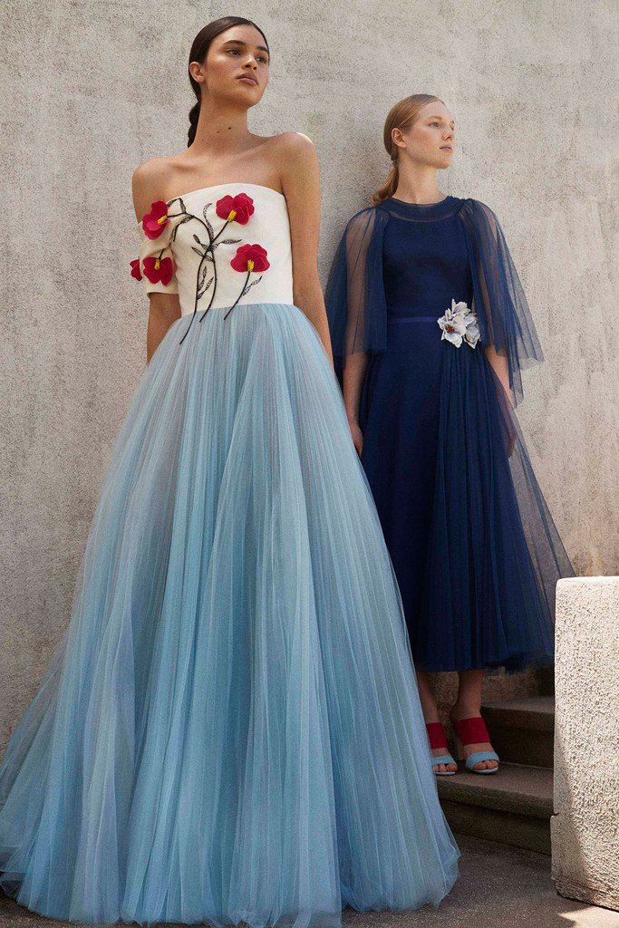 EcuadorChic's tweet photo. CAROLINA HERRERA más en: https://t.co/hAHgHnlwij #Guayaquil https://t.co/41aVyyiUNV