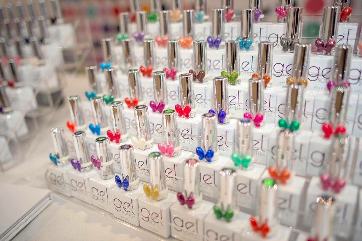 FilsHair's tweet photo. @gel_bottle so excited for our order to come!!! look guys #Newtoys #Newproduct #Lovenails https://t.co/bQ6ysulPaP