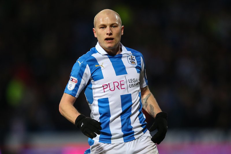 アーロン ムーイ Twitter Search