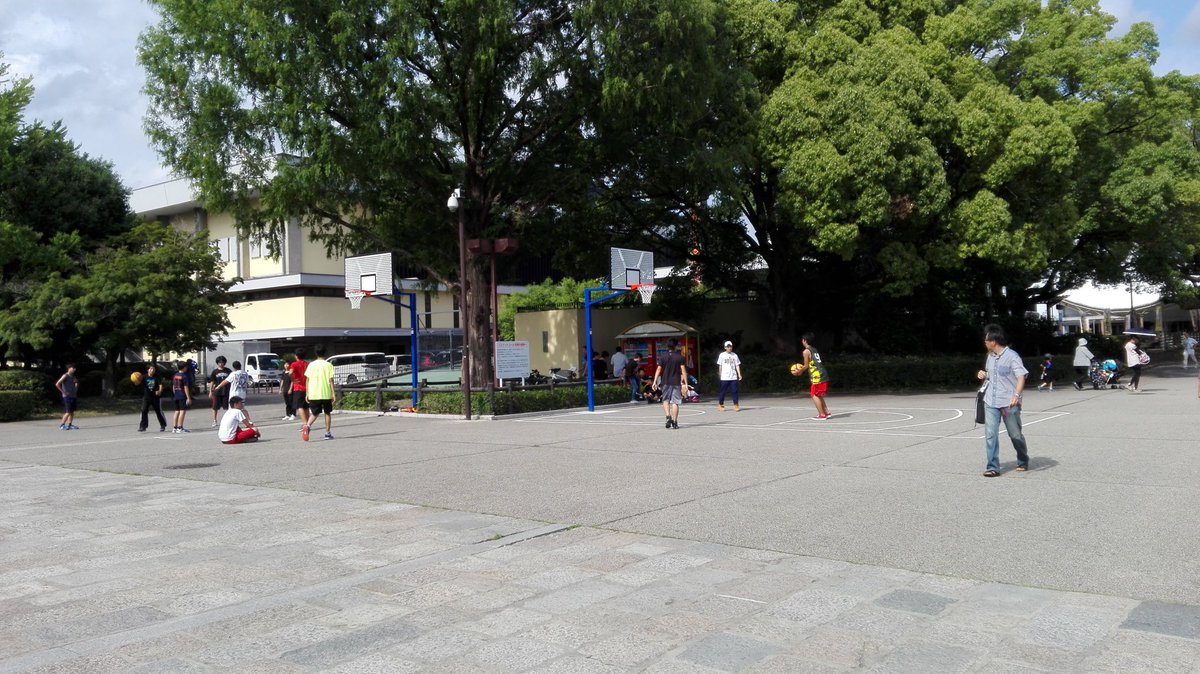 京都ハンナリーズ 新ロゴ 発表に合わせて ハンナリーズアリーナ のロゴも新しくなりました 西京極 へお越しの際は是非 記念撮影 を バスケットゴール もあるよ ｂリーグ 京都 ハンナリーズ