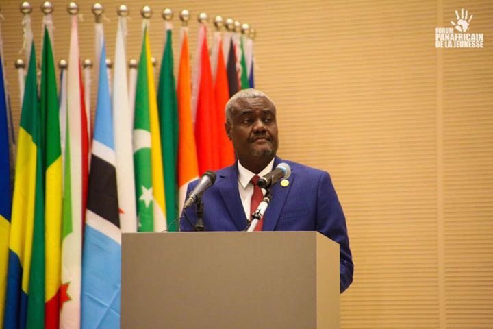 Muyumba's tweet photo. #ForumPanafricainJeunesse,a connu la participation de S.E Alpha Condé PR#Guinée&amp;UA@MoussaFaki_M PR CUA,VP Guinée.E @ThéodoroObiang@R.Lumumba https://t.co/9TG43lt3wB