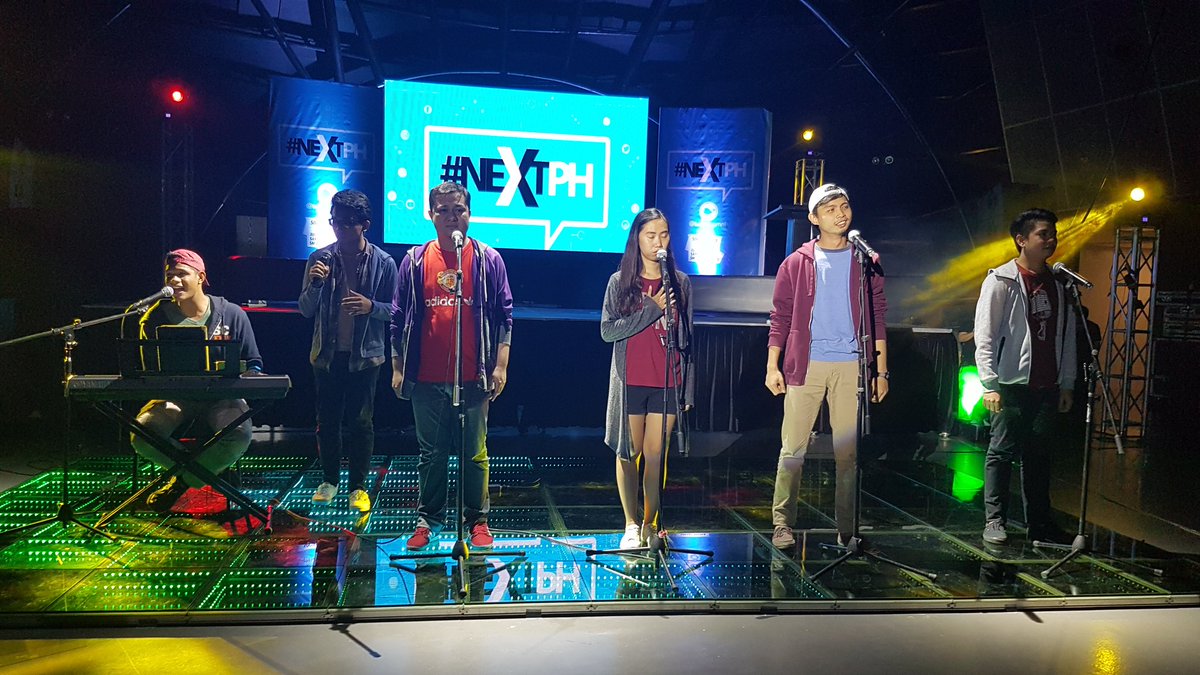 TweetupMNL's tweet photo. #NextPH #smday #SocialMediaDay @SoundCloudPH and #CollaborataryPH giving us a wonderful spoken word + song performance! https://t.co/KyK6aTZgdt