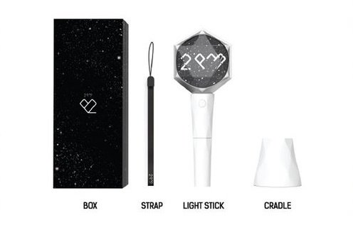RandomFandomMNL's tweet photo. 2PM Official Lightstick
Php 2380 - Lightstick Only
Php 2470 - Lightstick + Name Sheet

#2PM #Hottest https://t.co/weVxiKvTJf