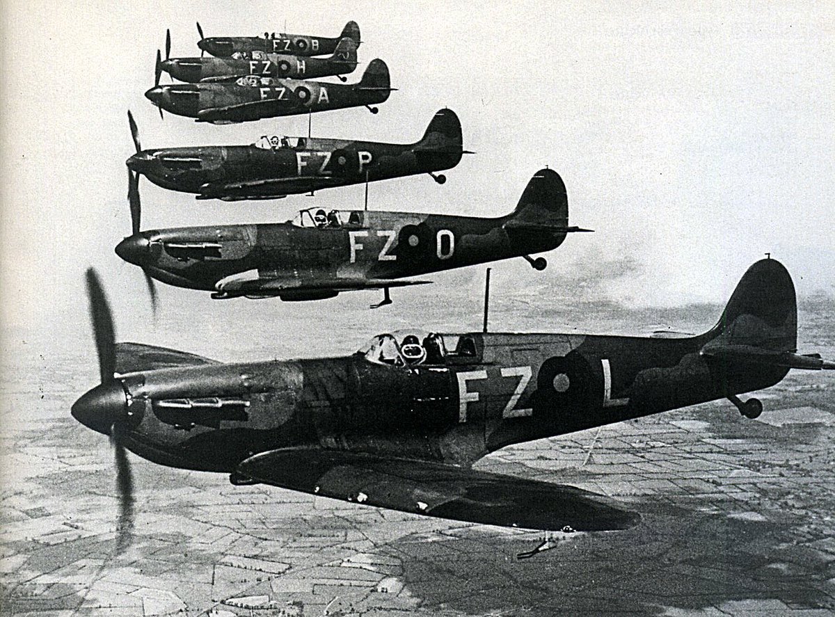 Мессершмитт 1941-1945. Мессершмитт 1941-1945. Junkers ju 87 stuka. Мессершмитт 1941. Немецкие самолеты великой отечественной.