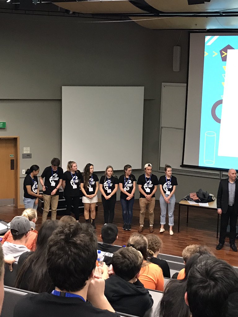 Team Air NZ the winners #flyinghr